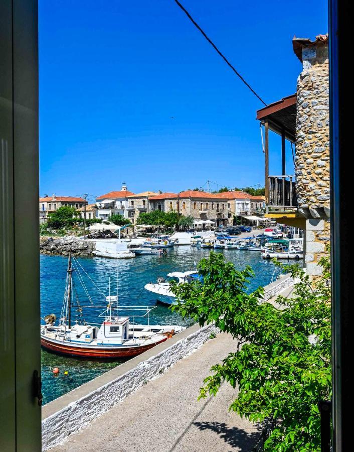 Selinitsa Residence Mani Agios Nikolaos  Buitenkant foto