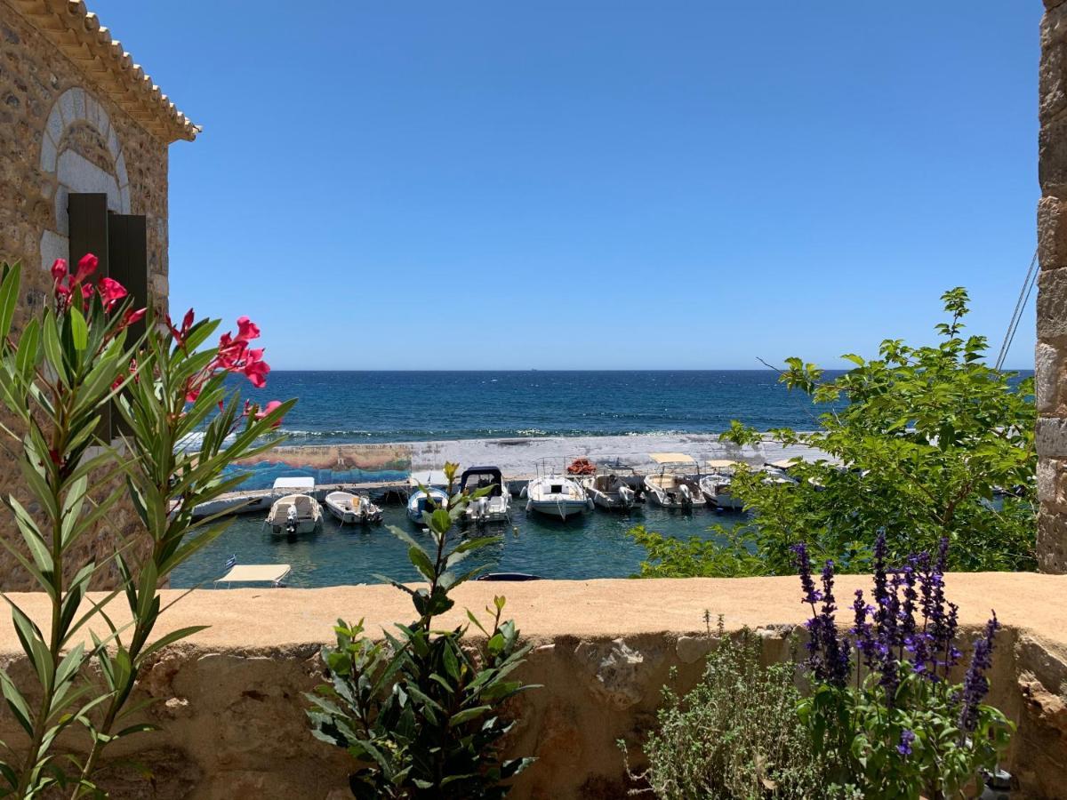 Selinitsa Residence Mani Agios Nikolaos  Buitenkant foto