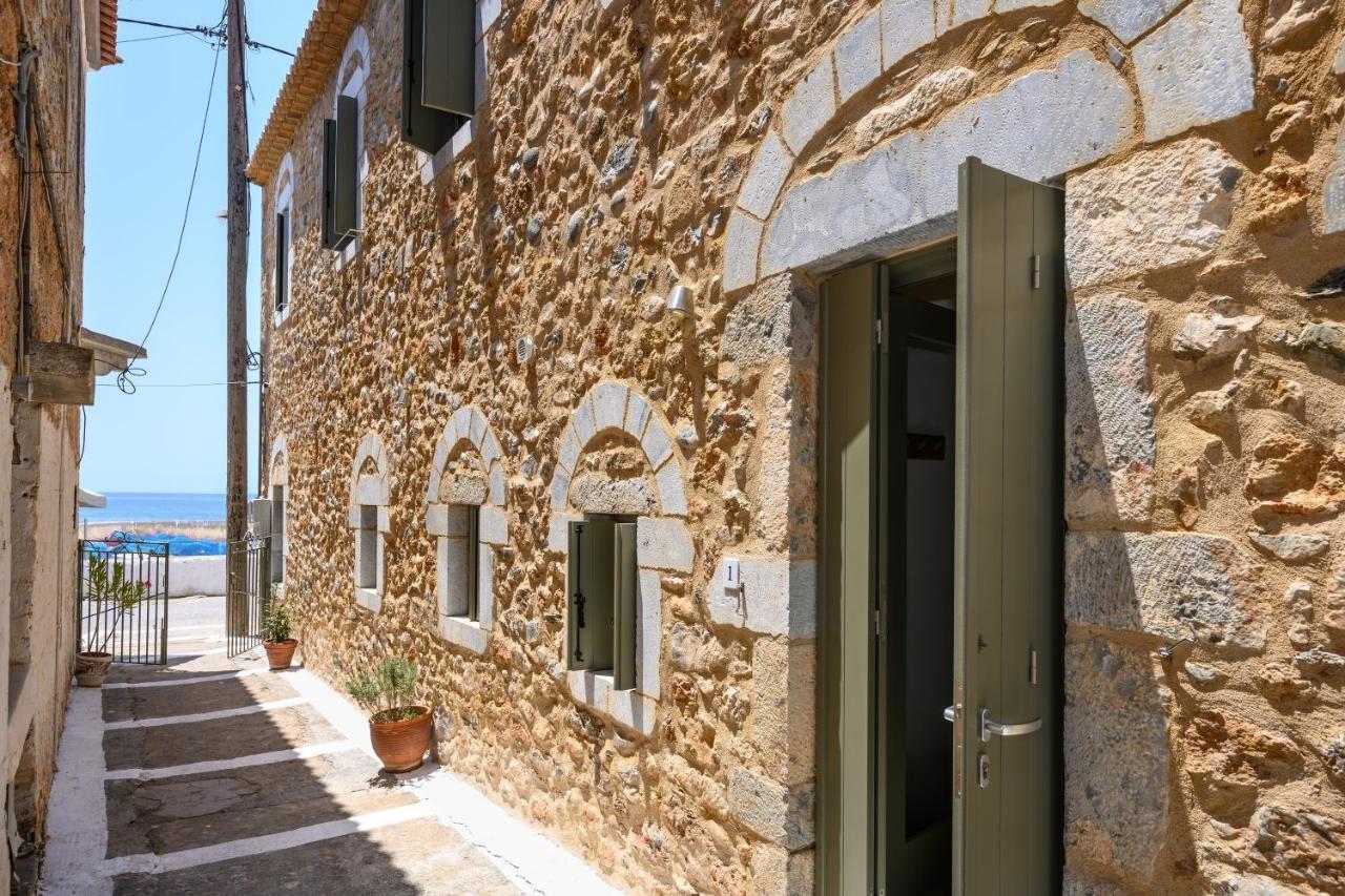 Selinitsa Residence Mani Agios Nikolaos  Buitenkant foto